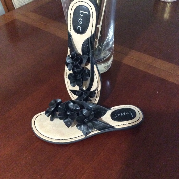 Sandals - Picture 2 of 2